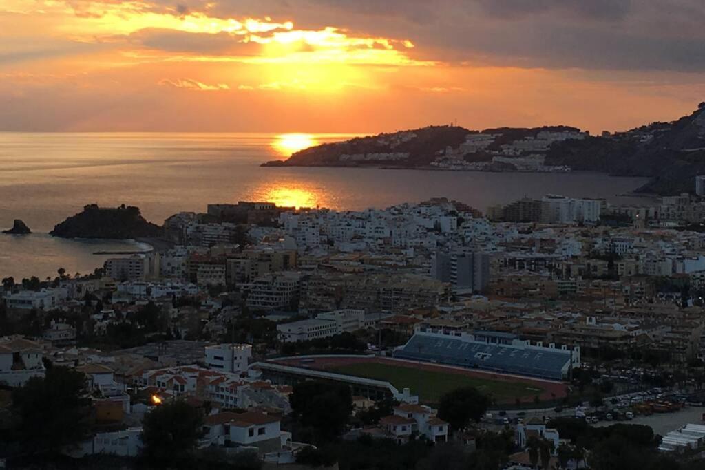 Seaview And Sun All Day Long In Los Pinos, Almunecar, Andalusia Extérieur photo